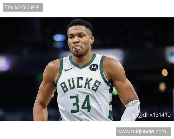 扬尼斯阿德托昆博率领雄鹿再度崛起书写属于自己的传奇篮球篇章