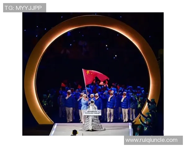 谢思埸凭实力闪耀赛场展现中国跳水新一代冠军风采